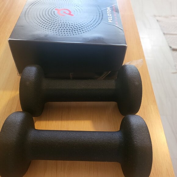 💪 2x 3LB PELOTON WEIGHT SET 💪 - Picture 6 of 6